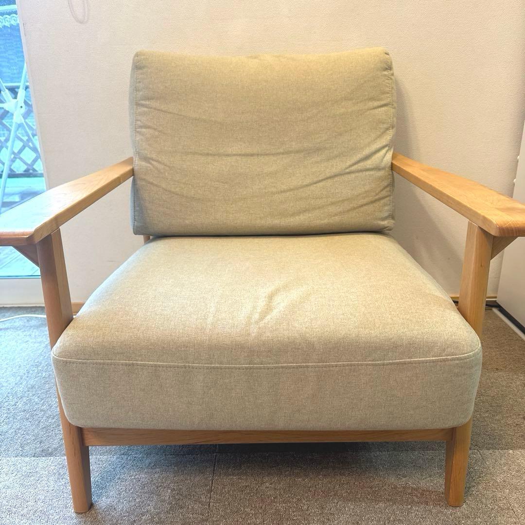 isseiki ERIS 1人掛けソファ　無垢材　アルダー材　北欧　ベージュ