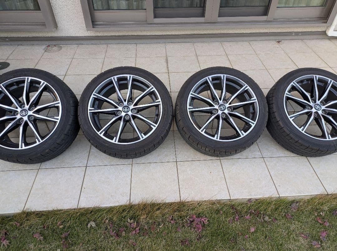 けん　トヨタ 86 後期　17インチ 2本目