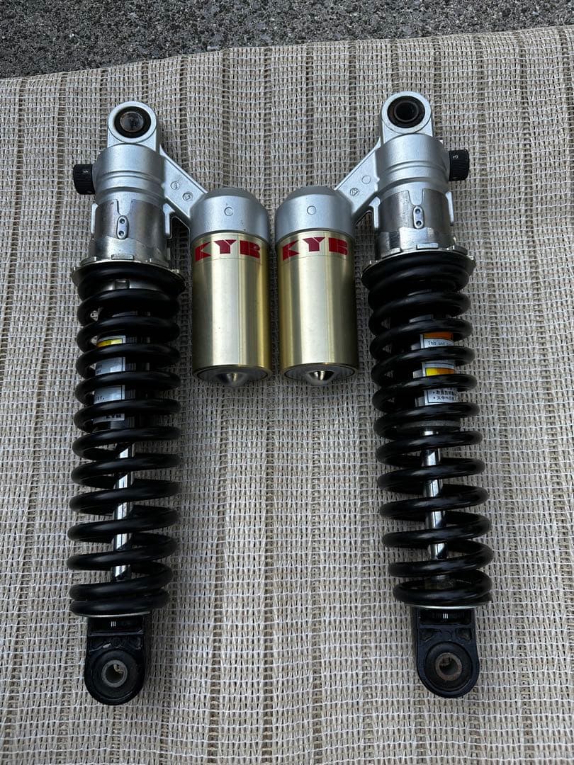 ZRX1100 逆輸入車仕様　純正リアサスペンション360ミリ