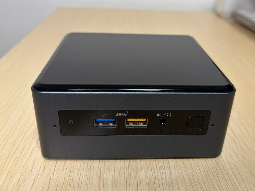 Intel NUC ミニPC NUC8I5BEK Windows11 