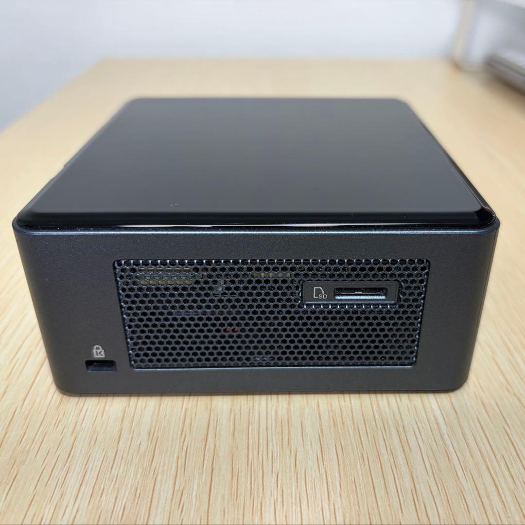 Intel NUC ミニPC NUC8I5BEK Windows11 