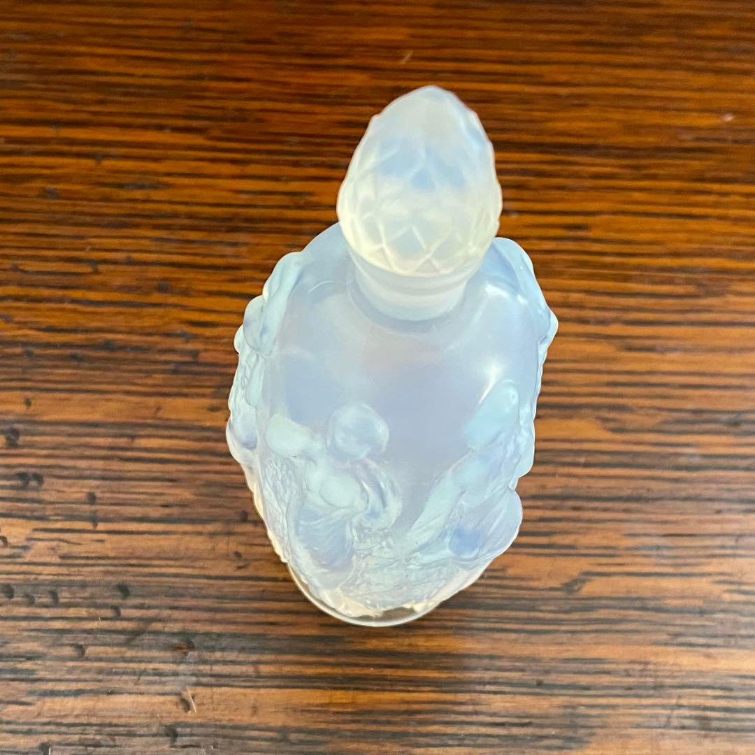 ロータス　フランスサビノガラス　アンティーク香水瓶　アール・ヌーヴォー