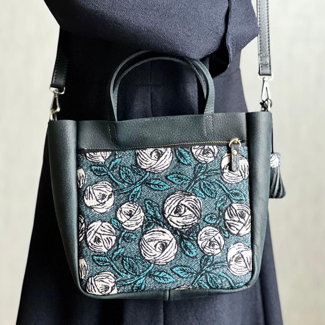 トート型本革ショルダーバッグ　rosy TB512-142