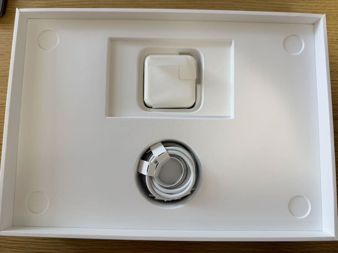 MacBook Air 13インチスペースグレー M1 8GBメモリ 512GB