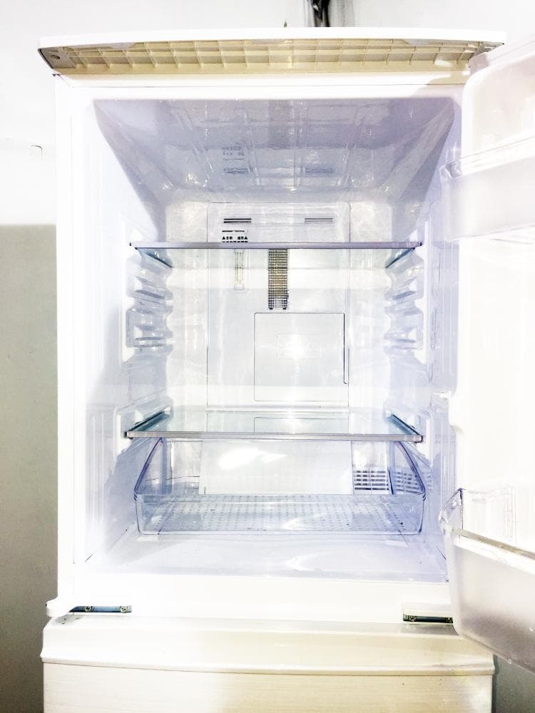 30日迄！SHARP 137L 冷蔵庫【SJ-D14E-W】