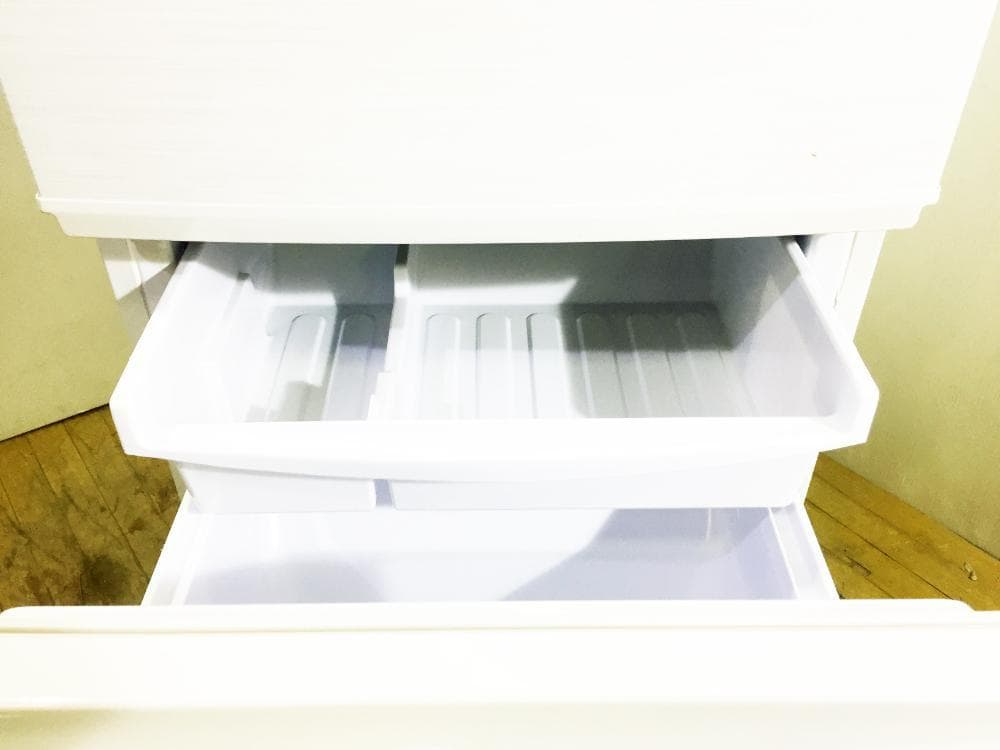 30日迄！SHARP 137L 冷蔵庫【SJ-D14E-W】