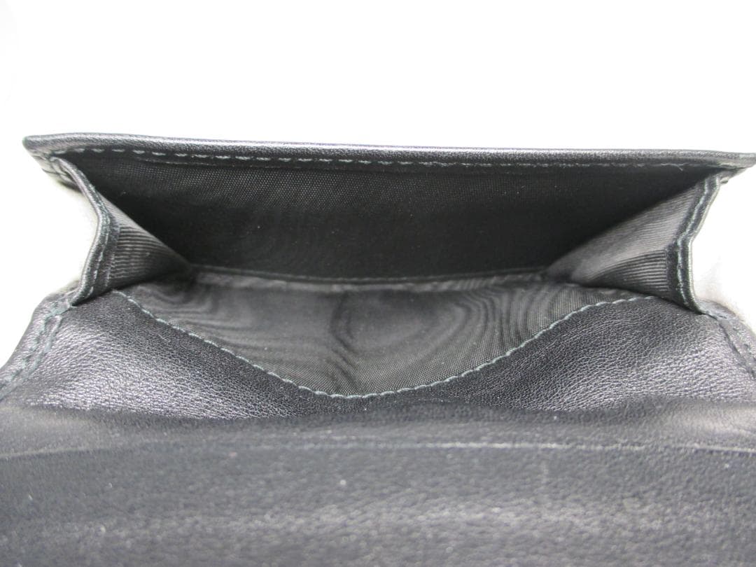 美品 グッチ 名刺入れ カードケース カード入れ シマレザー ブラック 黒