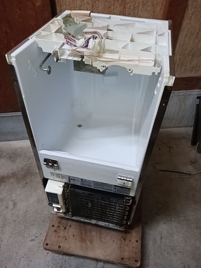 ホシザキ　業務用製氷機　IM-25M