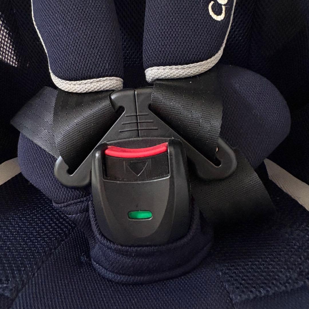 m 様コンビ ジョイトリップ　Simplight ジュニアシート