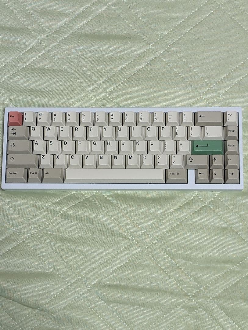 【自作キーボード】 ai03 Design Studio VEGA 65%