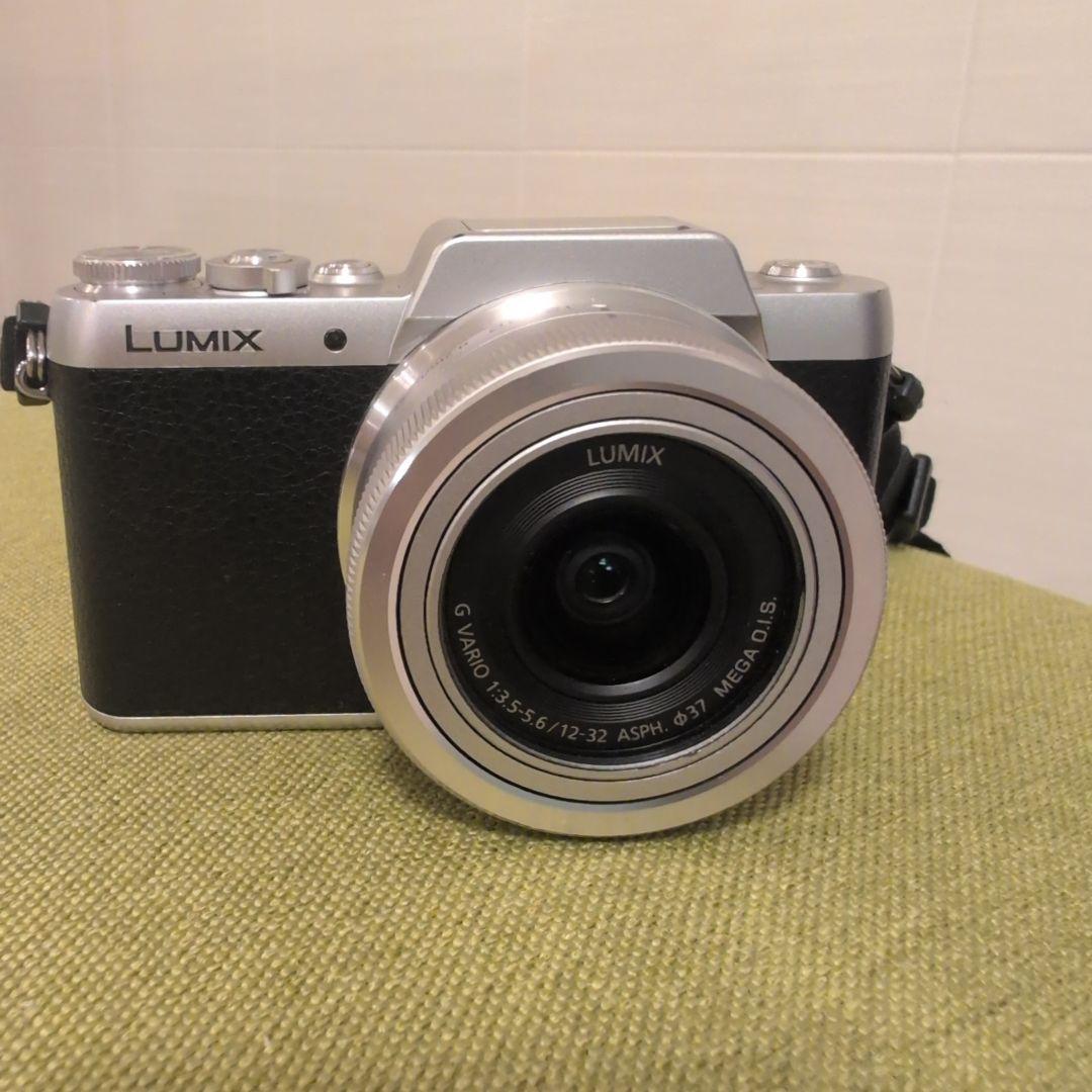 デジタルカメラ LUMIX GF7 12-32mm
