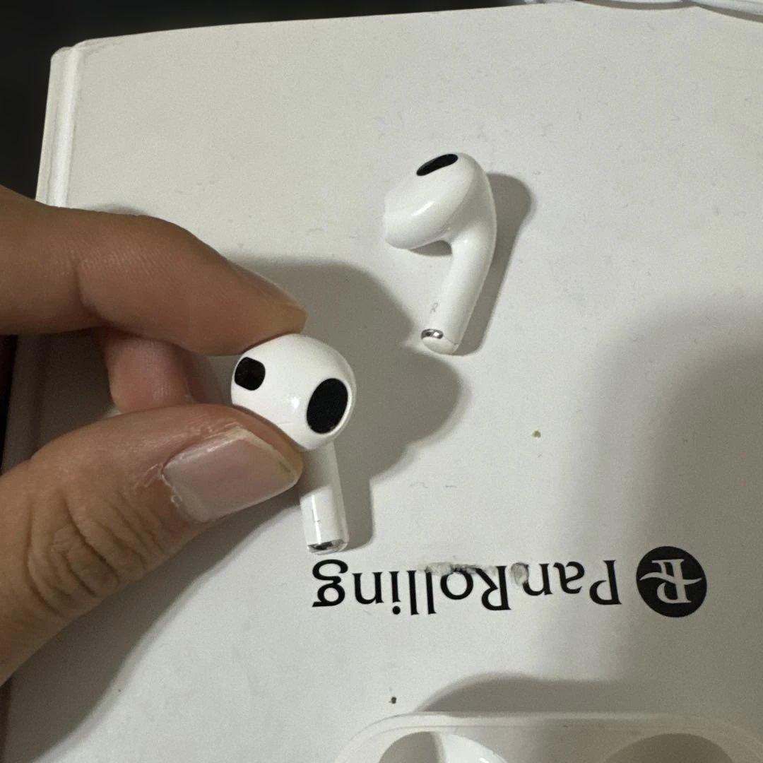 Air Pods エアーポッズ　第3世代　Lightning