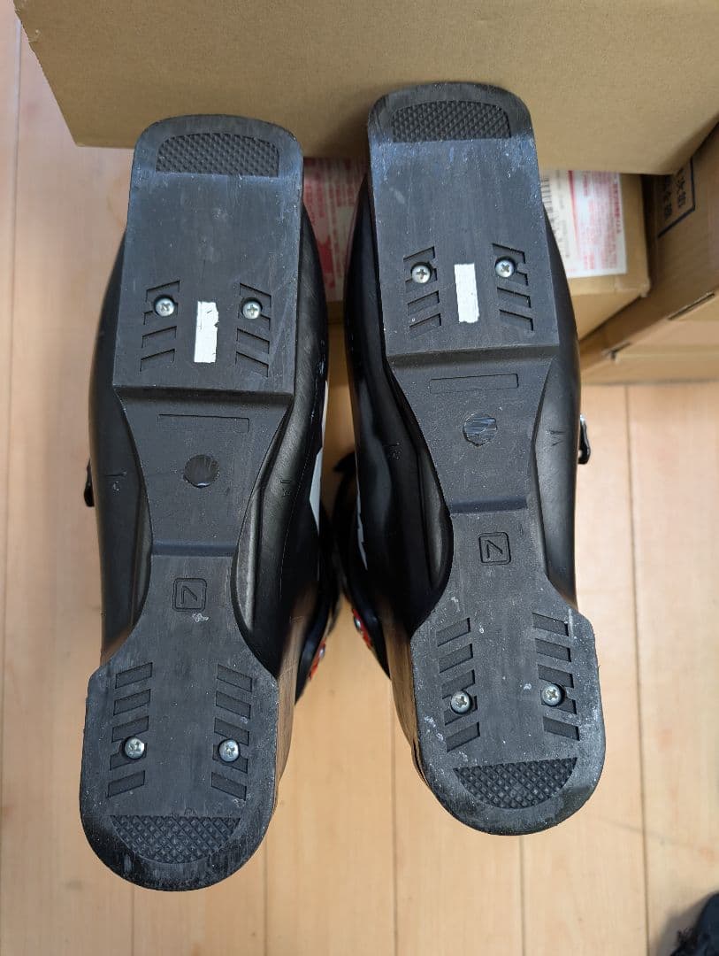 Nordica ドーベルマン WC 130 男性用スキーブーツ