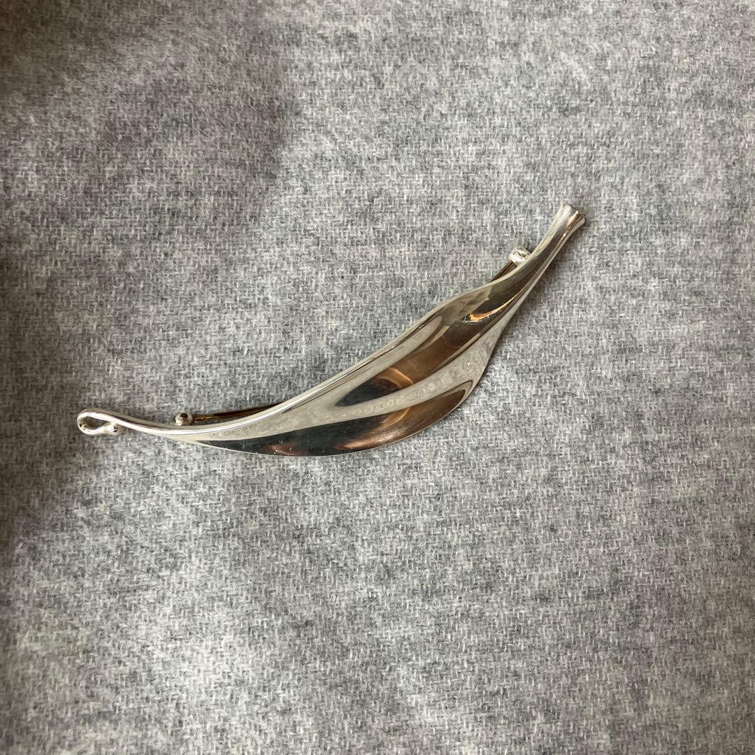 ジョージ・ジェンセン　リーフモチーフ ブローチ