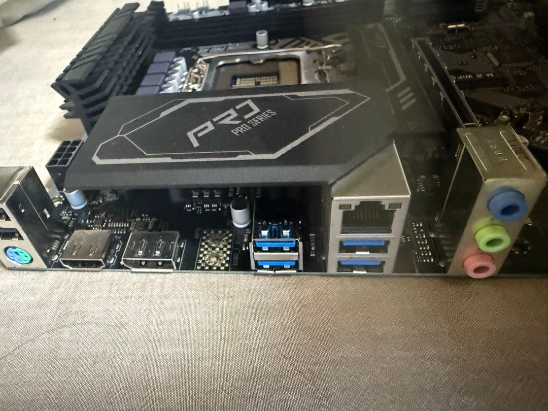 ASRock B660M PRO RS マザーボード