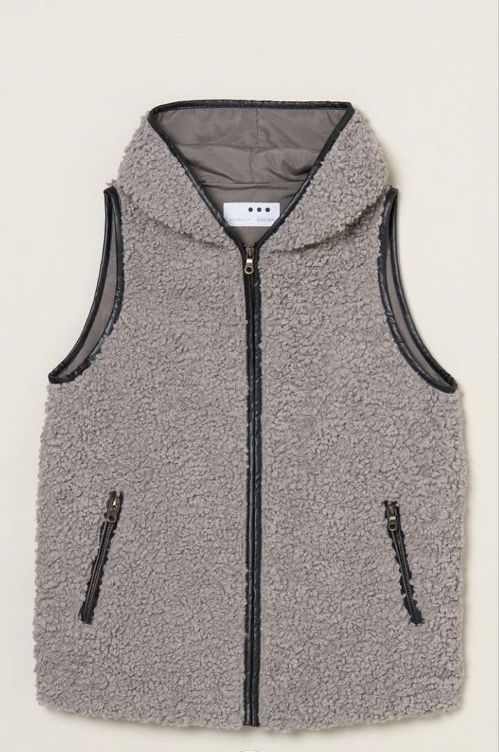 N*O様 スリードッツ　プードルボア　フーディベスト　グレイ