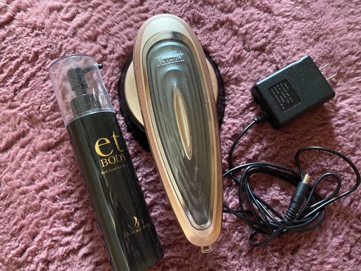 エステ器具　ホームケア　ドクターキャビエットザゼウス