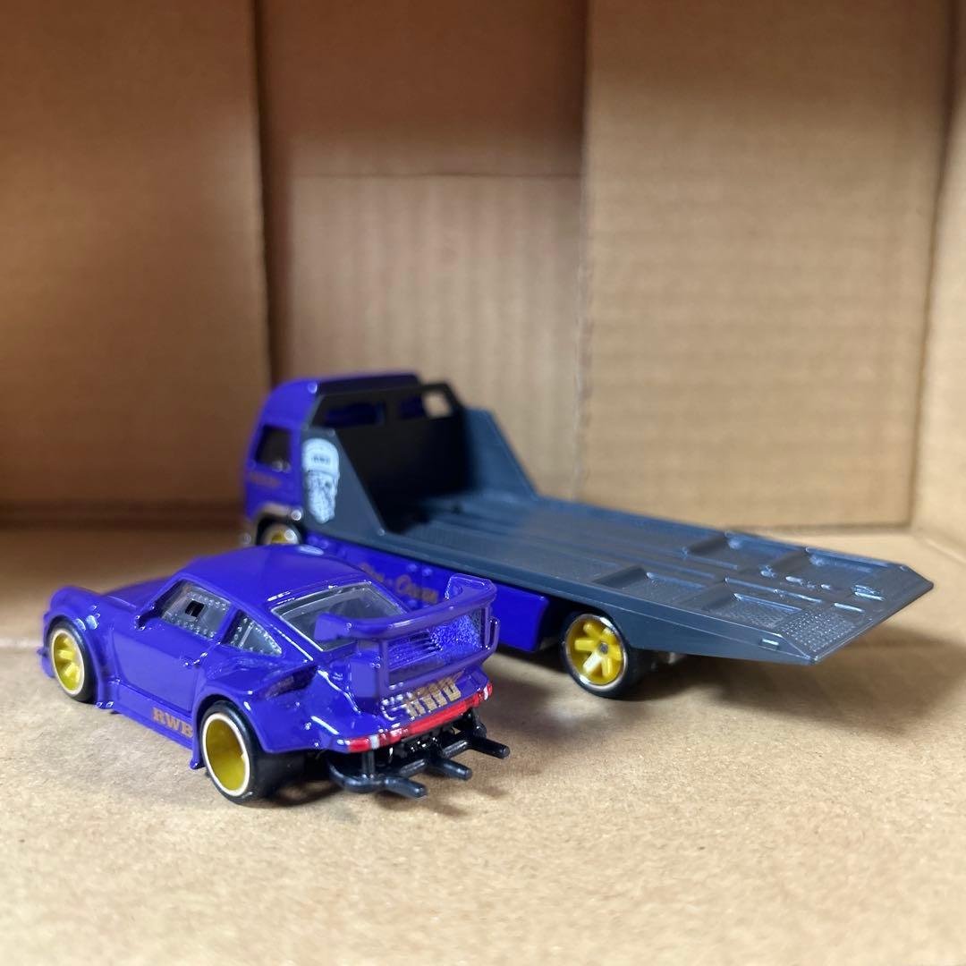 ホットウィール　1/64 RWB ポルシェ　930 トランスポート