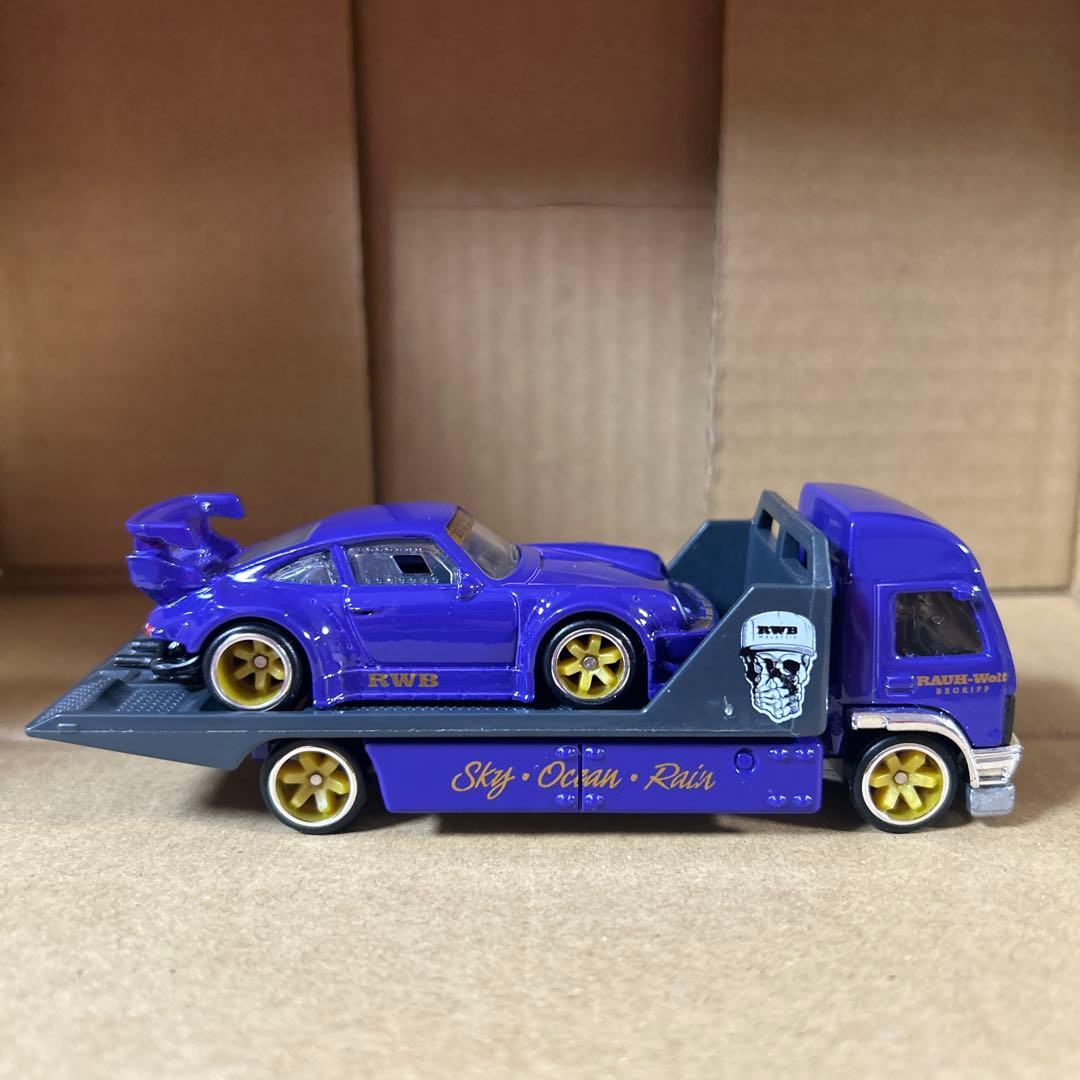 ホットウィール　1/64 RWB ポルシェ　930 トランスポート