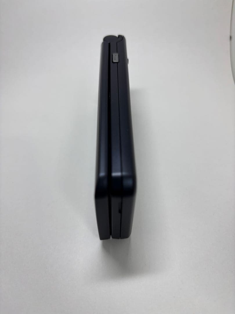 ★arrows ケータイ ベーシック F-41C ネイビー 012301