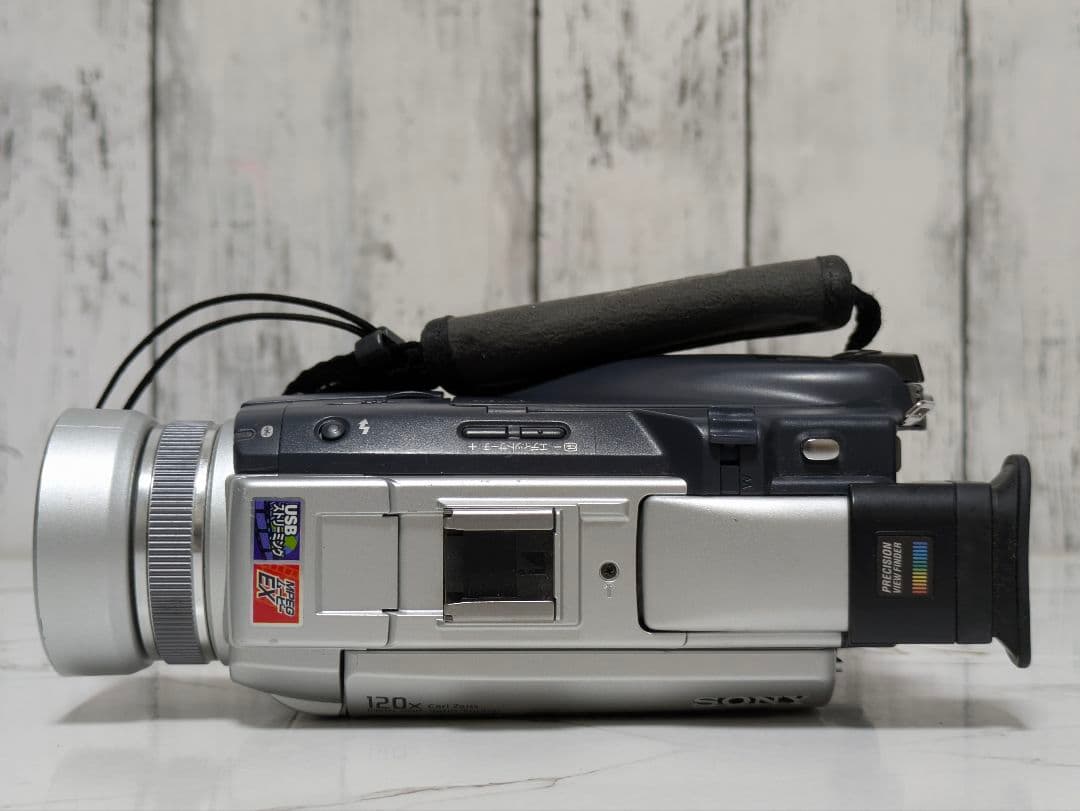 ② SONY　DCR-TRV50　MiniDV対応