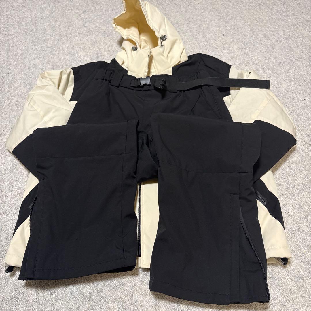 スキー、スノーボードウェア上下セットＬサイズ