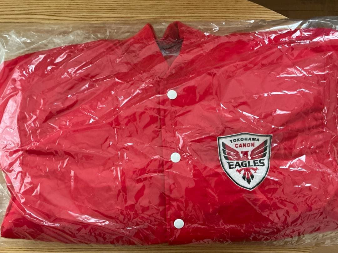 横浜キヤノンイーグルス中綿入りスタジャン　Mサイズ