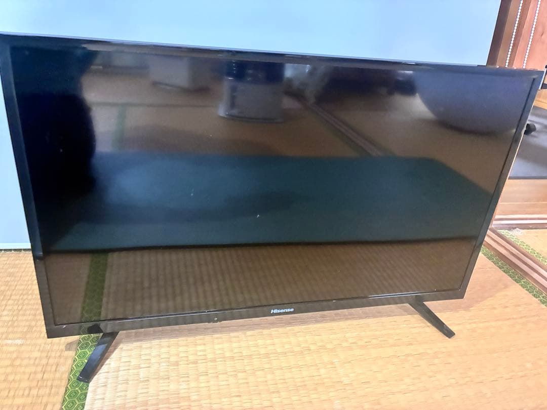 【美品】【動作確認済】Hisense（ハイセンス）32型 フルHD テレビ