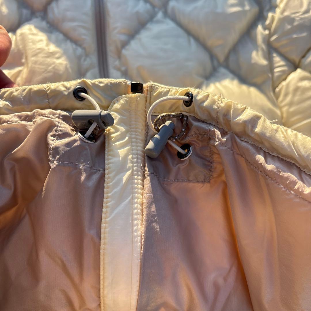 mont-bell モンベル ライトアルパインダウンパーカー 希少カラー