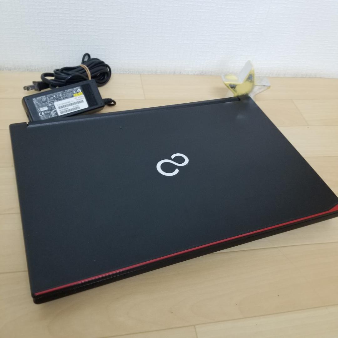 SSD Win11 即使用可ノートPC 富士通 (E3250)