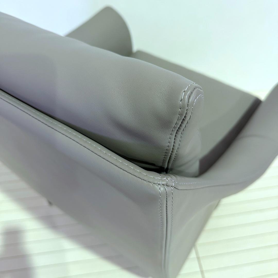 DUVIVIER　デュヴィヴィエ　MERCHIOR　1人掛ソファ　本革　120万