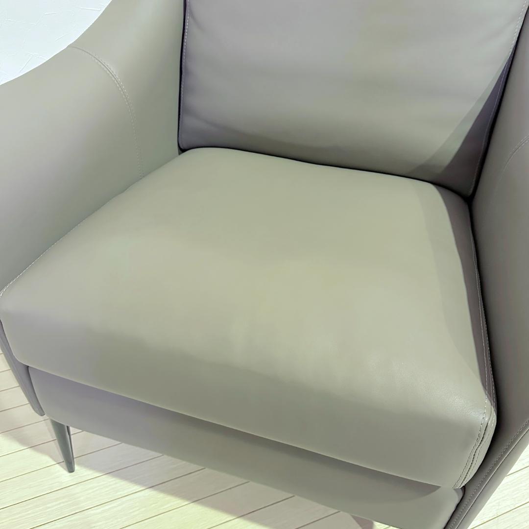 DUVIVIER　デュヴィヴィエ　MERCHIOR　1人掛ソファ　本革　120万