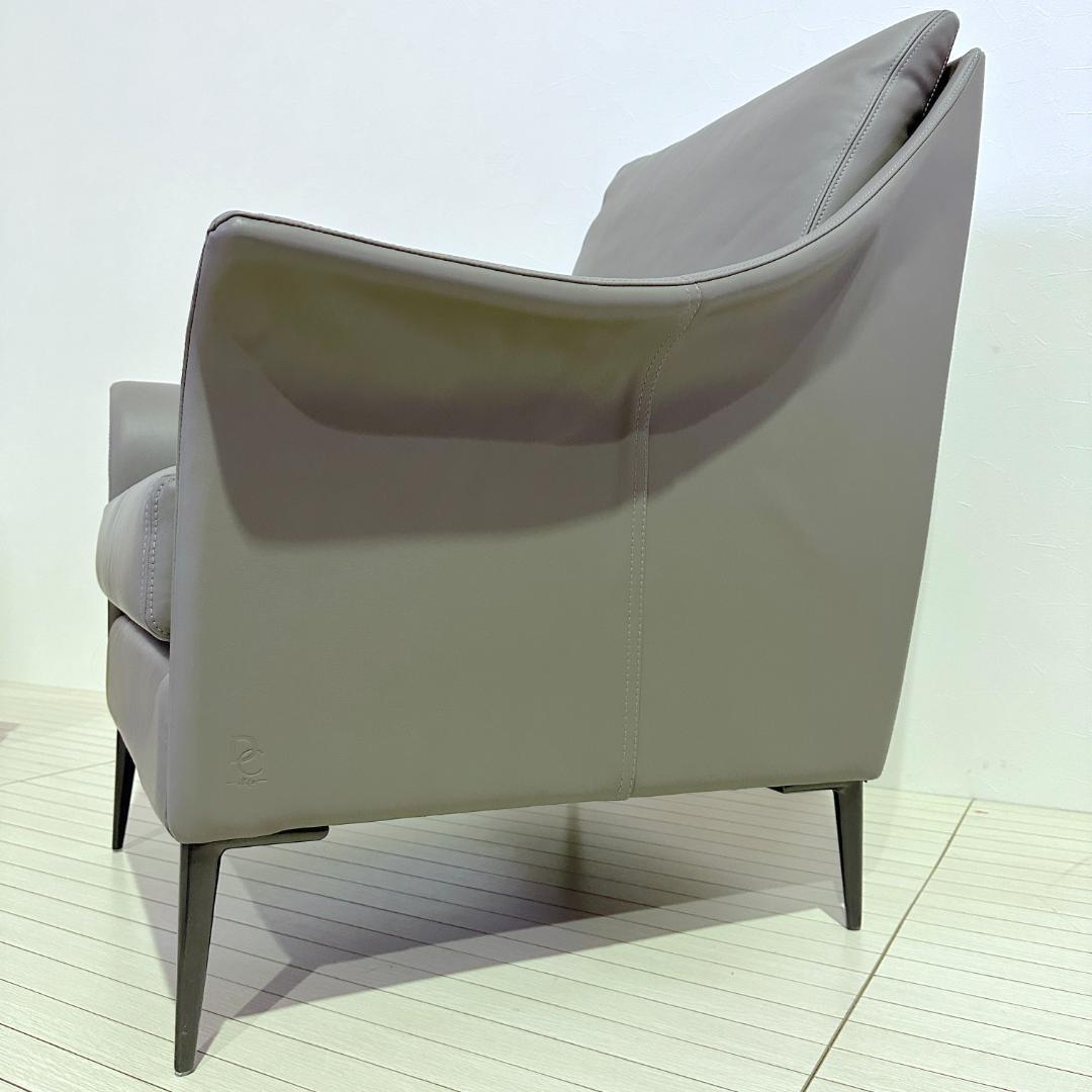 DUVIVIER　デュヴィヴィエ　MERCHIOR　1人掛ソファ　本革　120万