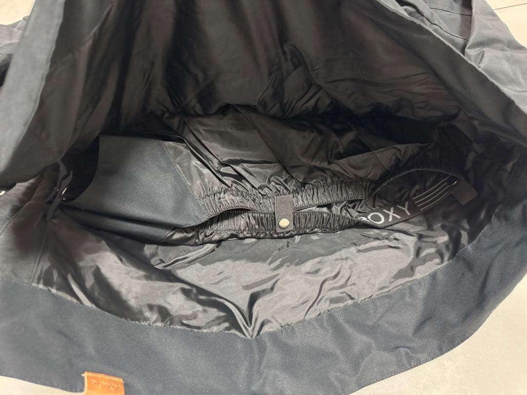 【ROXY】スノーボードウェア 女性用 黒