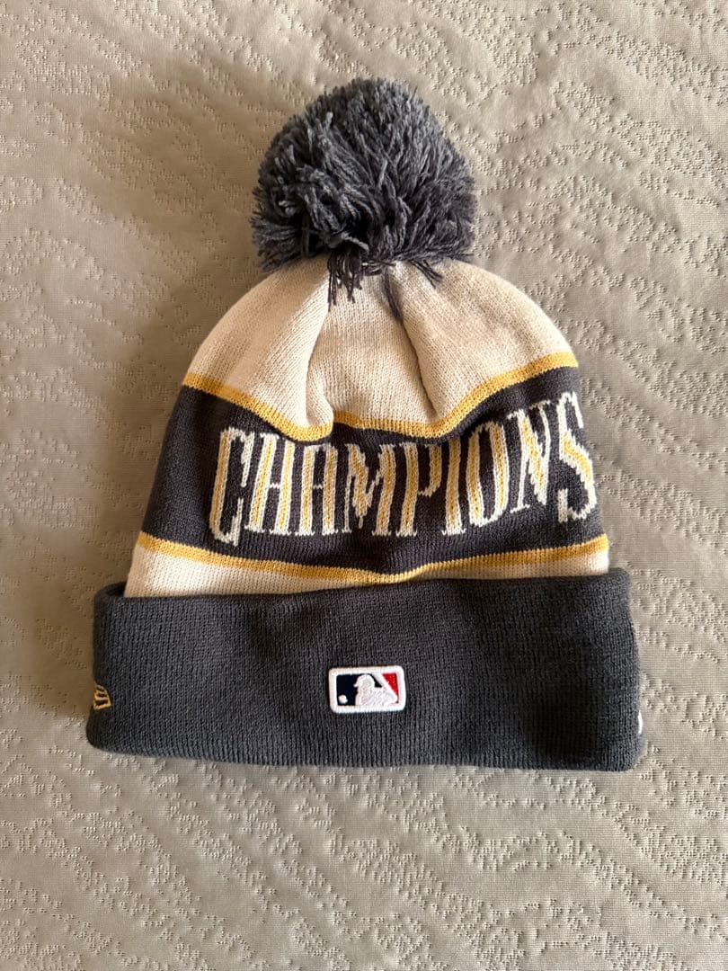 ドジャース　2025 ワールドチャンピオン　ニット帽　アメリカ購入