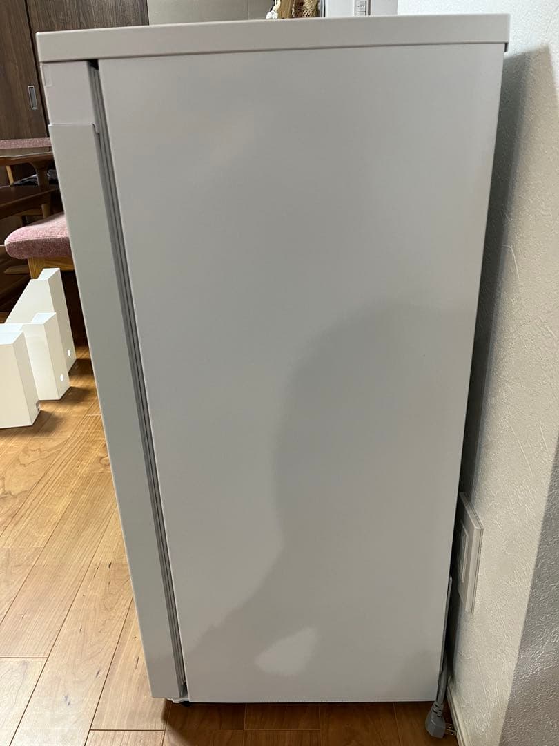 冷凍庫 66L 奥行スリム IUSN-7A-W アイリスオーヤマ 2023年製