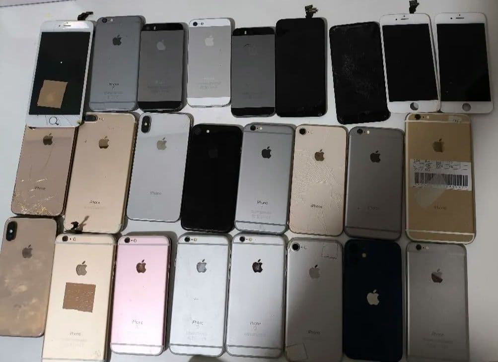 部品取り用 iPhone まとめ売り