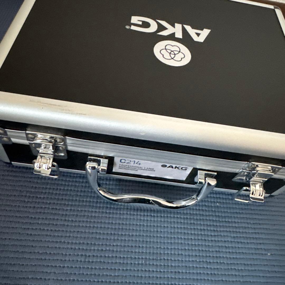 AKG C214 コンデンサーマイク