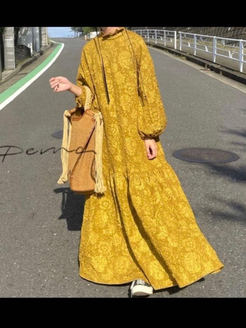 PERNA　ペルナ　フラワージャガードワンピ