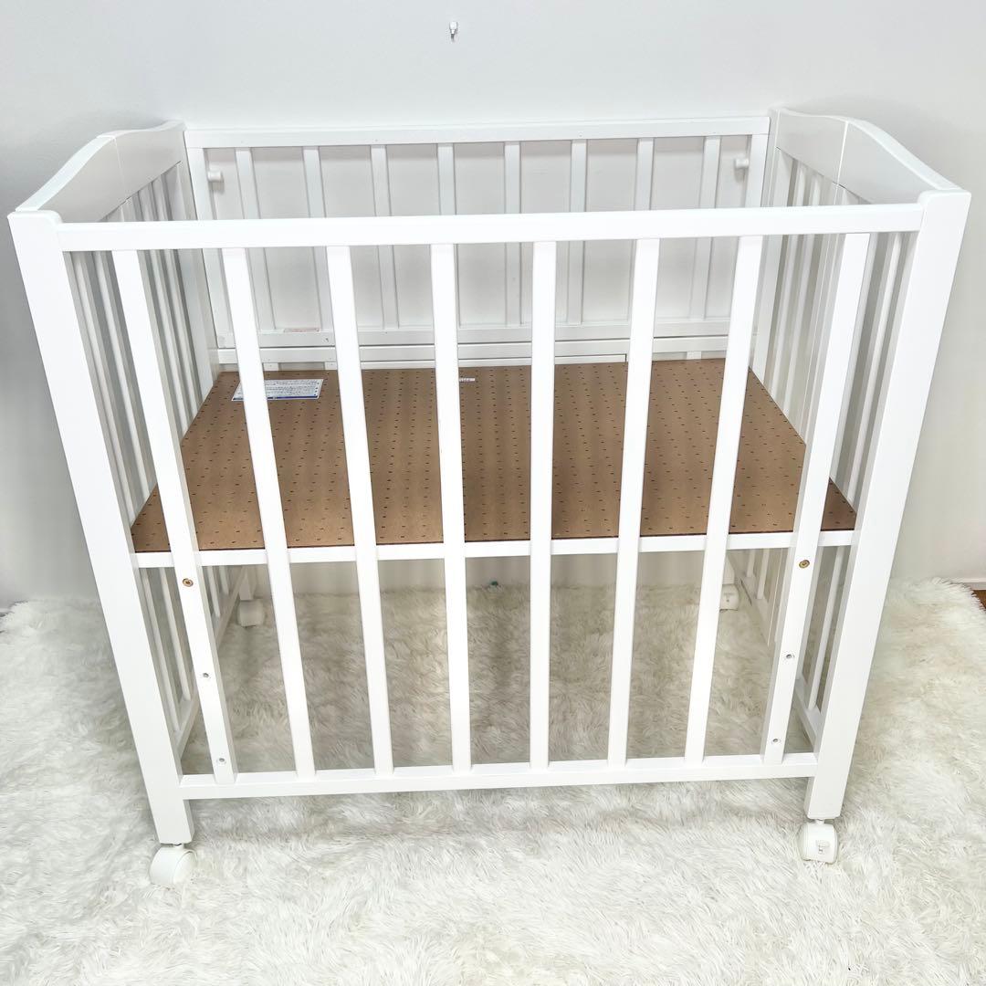 極美品 送料無料 KATOJI ミニベッド 折り畳み ホワイト 02700