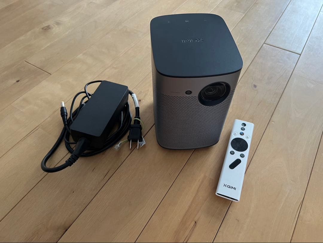 XGIMI HALO ポータブルプロジェクター 本体