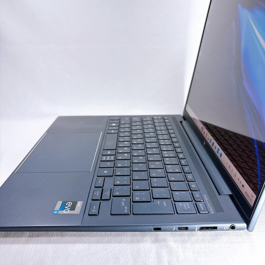 ★超軽量★HP Dragonfly G4 16GB SSD 256GB 915