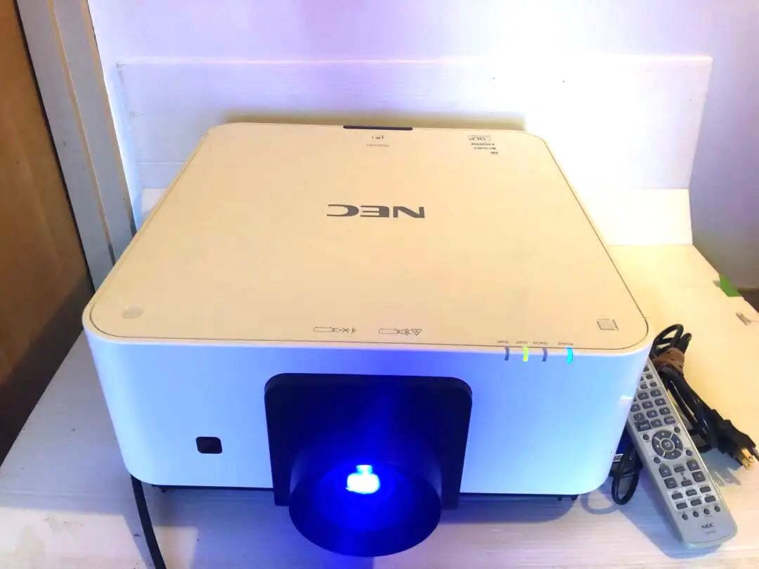 NEC レーザー　NP-PX602WL-WHJD 6000lmランプ残1.7万h