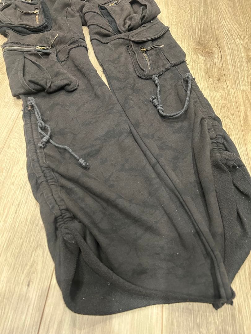 14th addiction スウェットパンツ