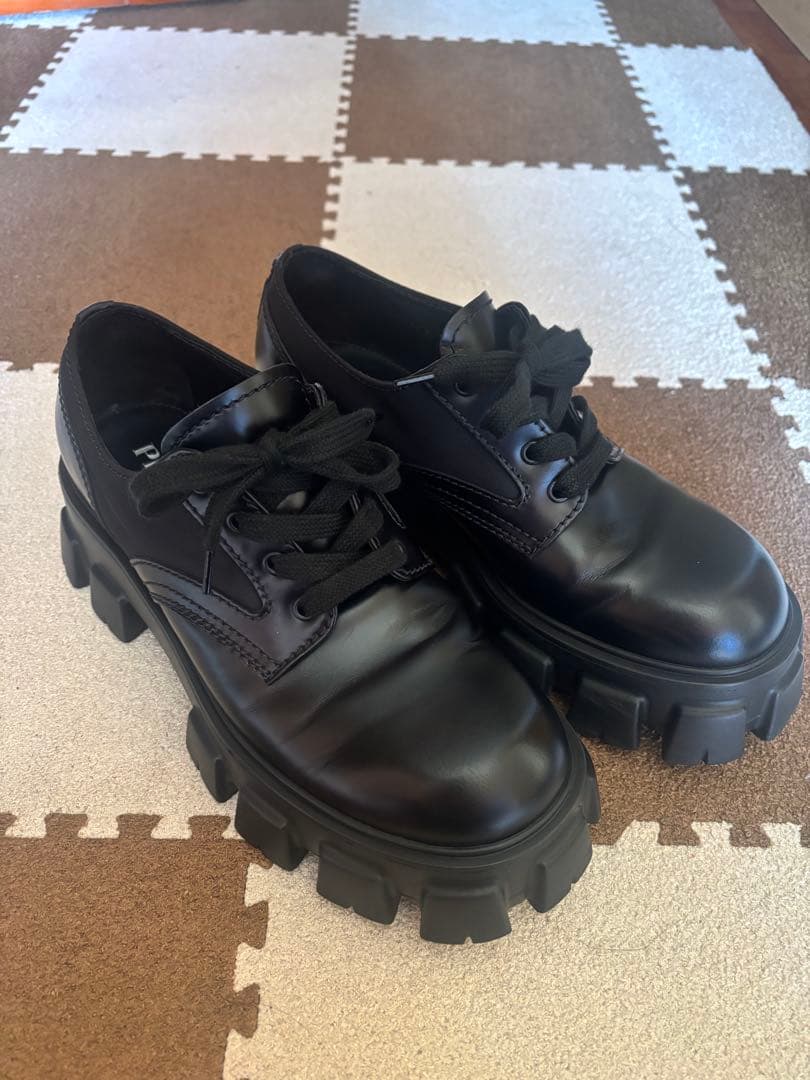 【美品】　PRADA モノリス　レースアップシューズ　プラダ　革靴　ローファー