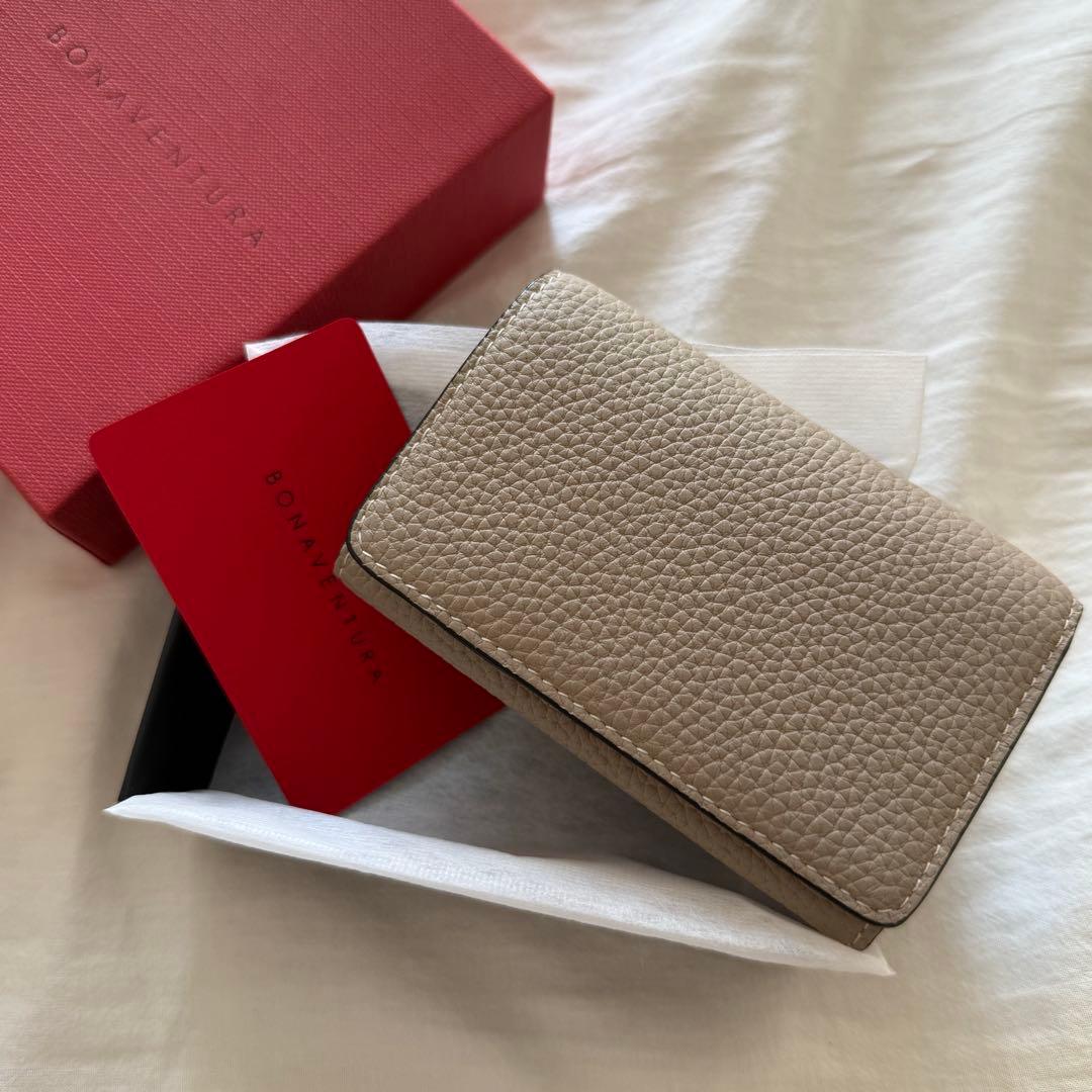 極美品 ボナベンチュラ カードケース 名刺入れ グレージュ シュリンクレザー