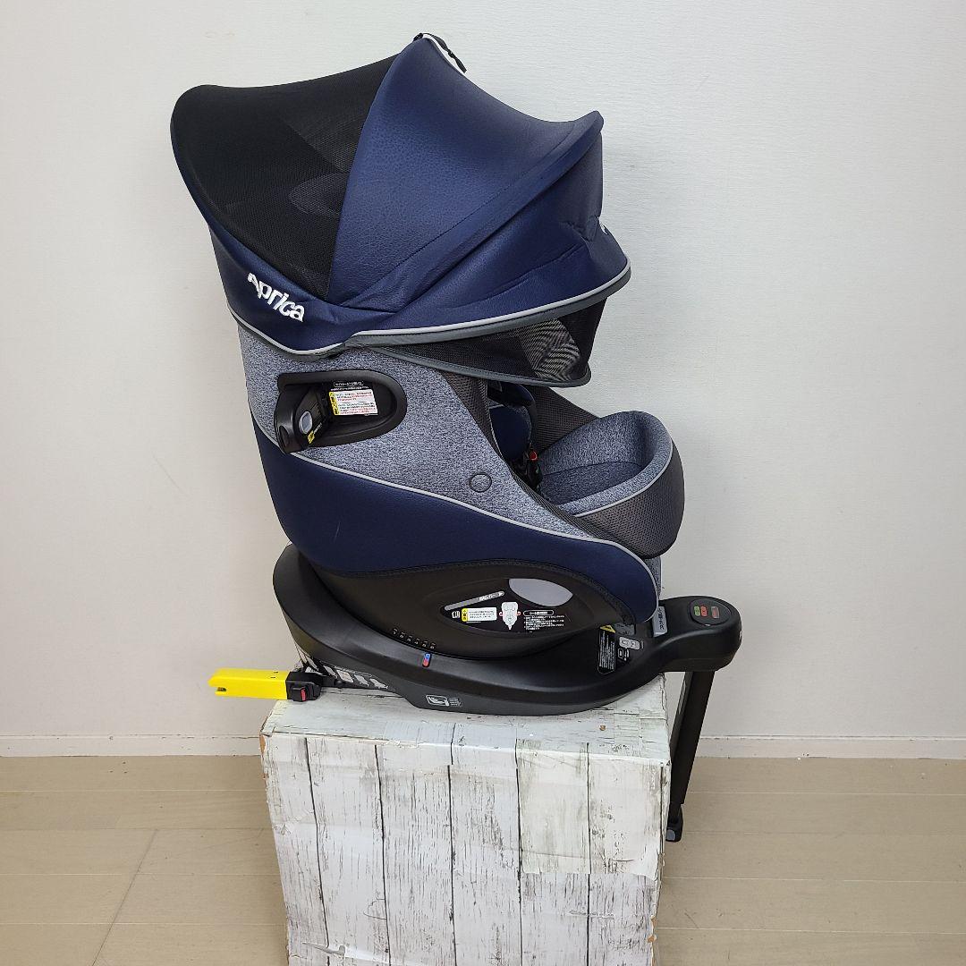 か*た様 美品　チャイルドシート　 ISOFIX　　ジュニアシート　クルリラ A