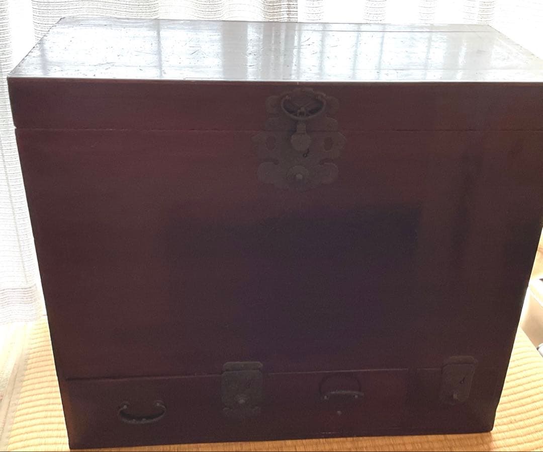 長持　アンティーク衣装ケース