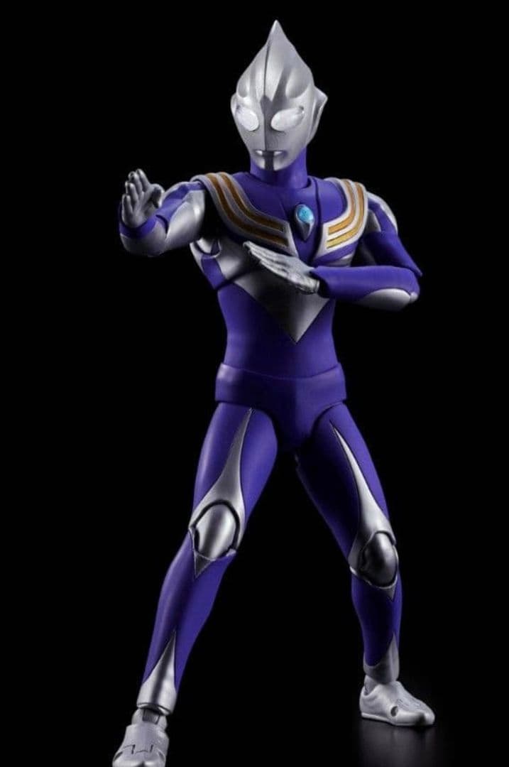 ウルトラマンティガ　スカイタイプ　真骨彫