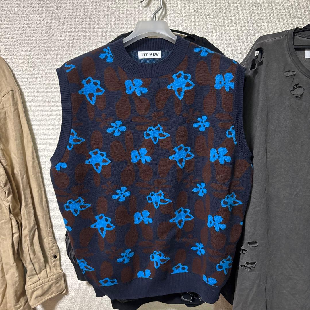 小*栗様 TTT MSW 花柄ノースリーブベスト L